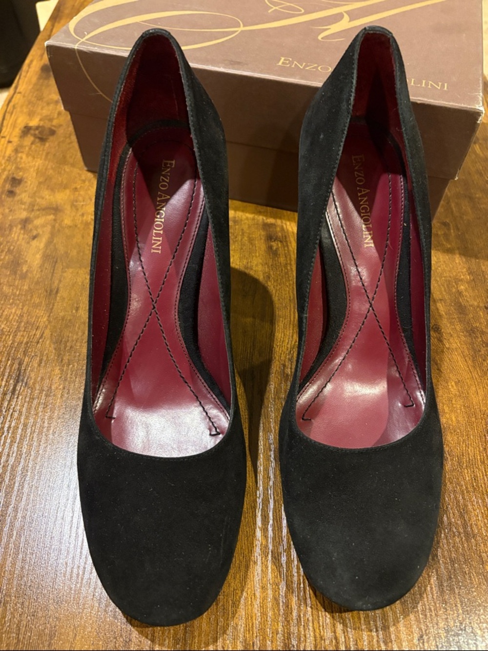 Enzo Angiolini Black Suede Pumps with Red Insole